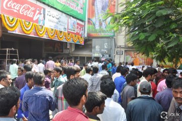 Govindhudu Andari Vaadele Movie Hungama